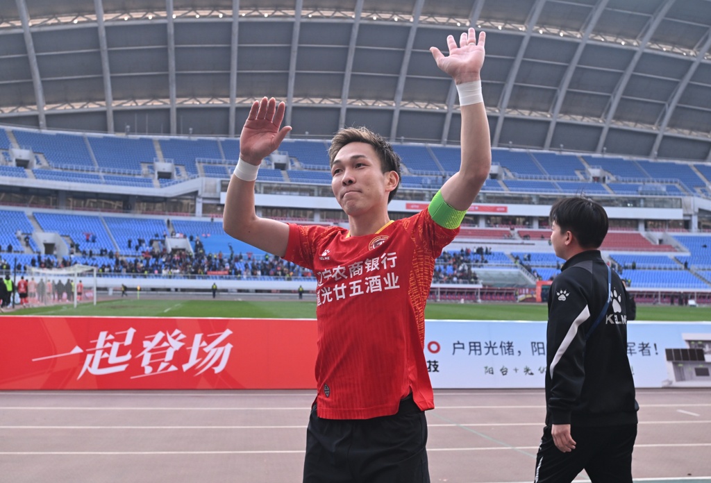 邦本宜裕：担任辽宁铁人队长出乎意料 愿在沈阳踢到退役